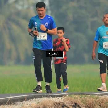 Runner Photo 5935535