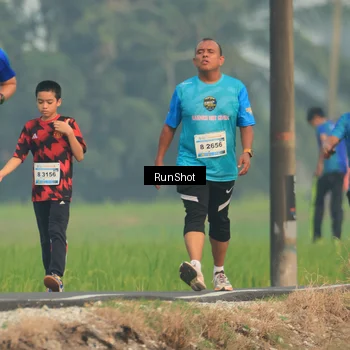 Runner Photo 5935549