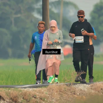 Runner Photo 5935558