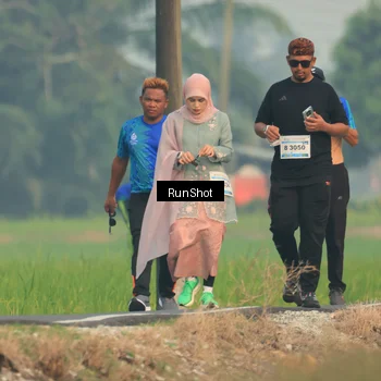 Runner Photo 5935559