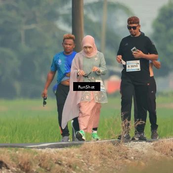 Runner Photo 5935562
