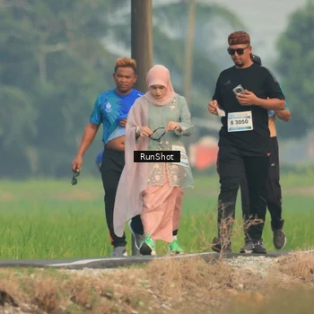 Runner Photo 5935564