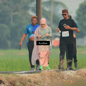 Runner Photo 5935565