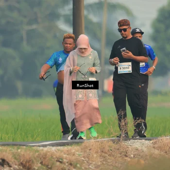 Runner Photo 5935572