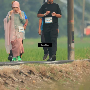 Runner Photo 5935585