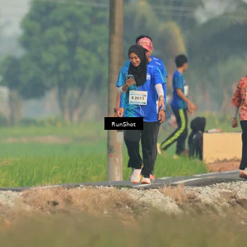 Runner Photo 5935598