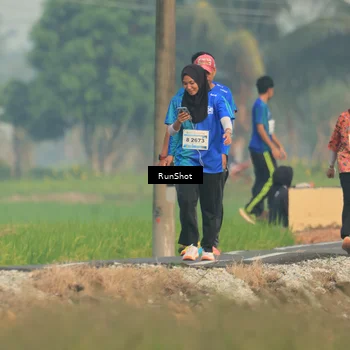 Runner Photo 5935601