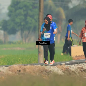 Runner Photo 5935608