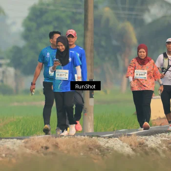 Runner Photo 5935616
