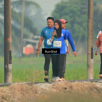 Runner Photo 5935623