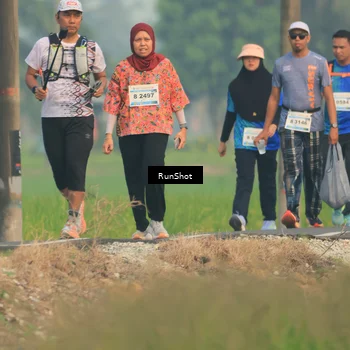 Runner Photo 5935676