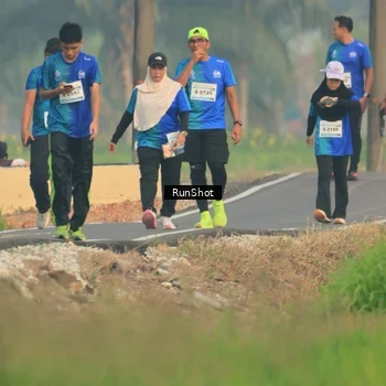 Runner Photo 5935709