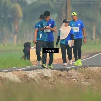 Runner Photo 5935732