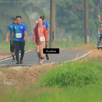 Runner Photo 5935754