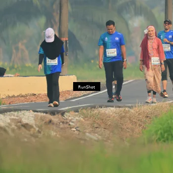 Runner Photo 5935755