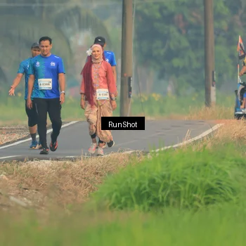 Runner Photo 5935757