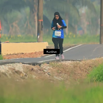 Runner Photo 5935781