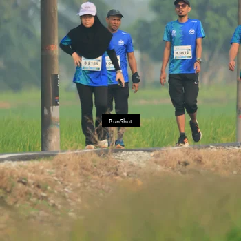 Runner Photo 5935795