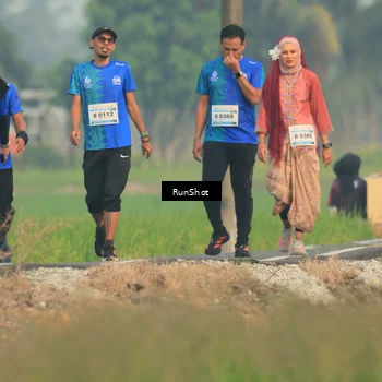 Runner Photo 5935824
