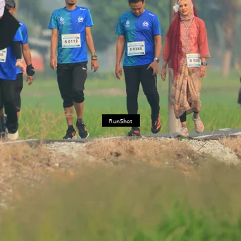 Runner Photo 5935837