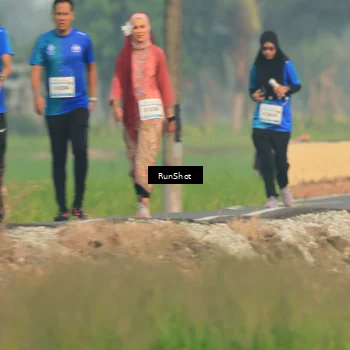 Runner Photo 5935871