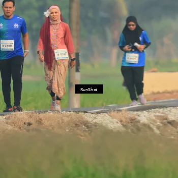Runner Photo 5935873