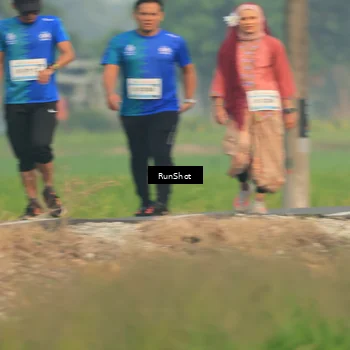 Runner Photo 5935874