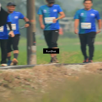 Runner Photo 5935876