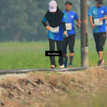 Runner Photo 5935884