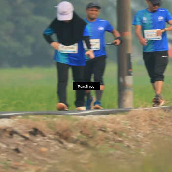 Runner Photo 5935891