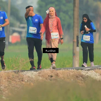 Runner Photo 5935899