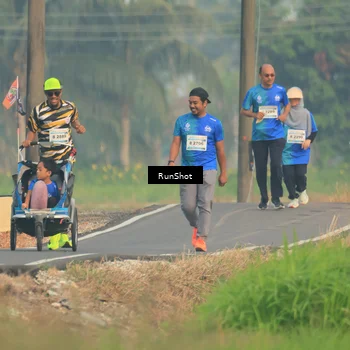 Runner Photo 5935932