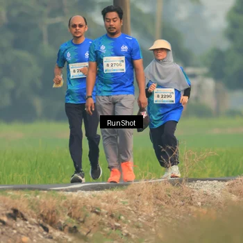 Runner Photo 5936039