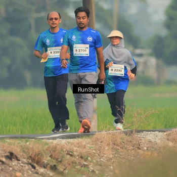 Runner Photo 5936044
