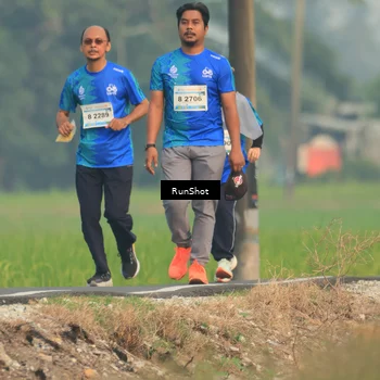 Runner Photo 5936052