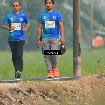 Runner Photo 5936056