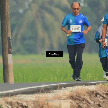 Runner Photo 5936062