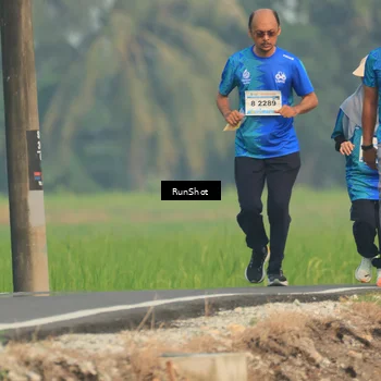 Runner Photo 5936065