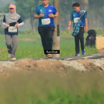 Runner Photo 5936106
