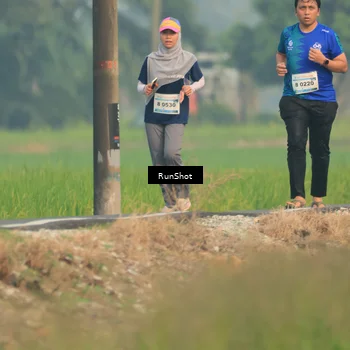 Runner Photo 5936122