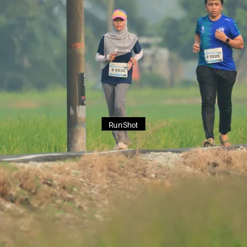 Runner Photo 5936123