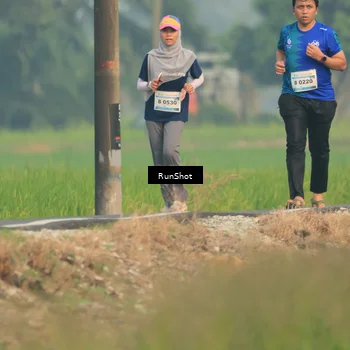 Runner Photo 5936124