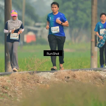 Runner Photo 5936142
