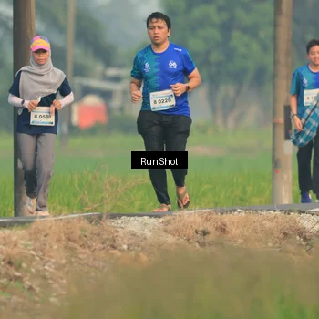 Runner Photo 5936145
