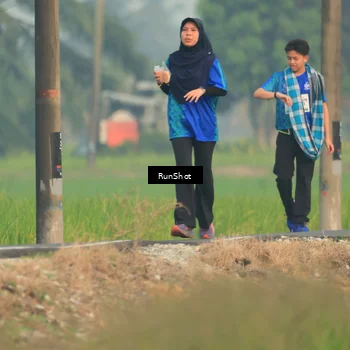 Runner Photo 5936157