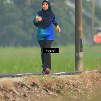 Runner Photo 5936175