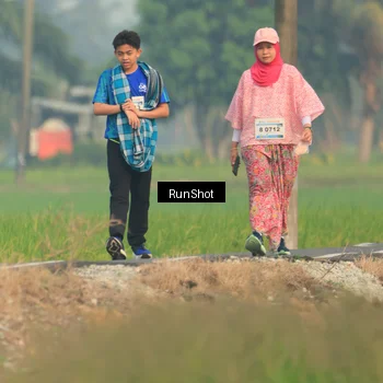 Runner Photo 5936188