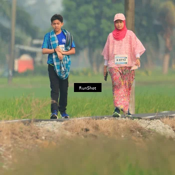 Runner Photo 5936190