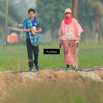 Runner Photo 5936192