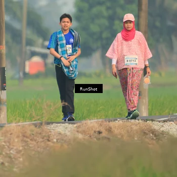 Runner Photo 5936195